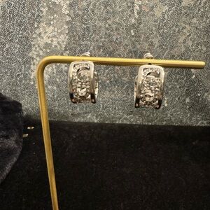 Gucci Elegant Silver Letter Crystal Hoop Earrings